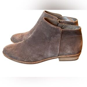 Gianni Bini Brown Suede Leather Ankle Booties